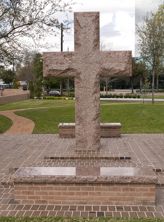 The Woodway Cross